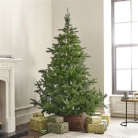 Real Look Christmas Tree